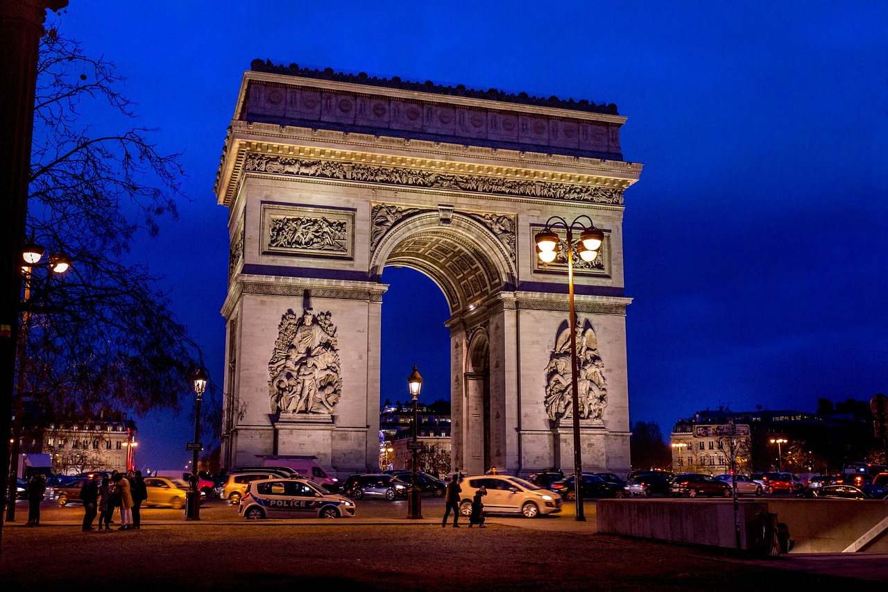 arc de triomphe, paris, france-1283422.jpg